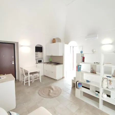 Elegante Monolocale Con Soppalco In Centro E Vicino Al Mare Vieste