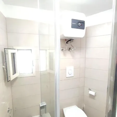Elegante Monolocale Con Soppalco In Centro E Vicino Al Mare Apartment *
